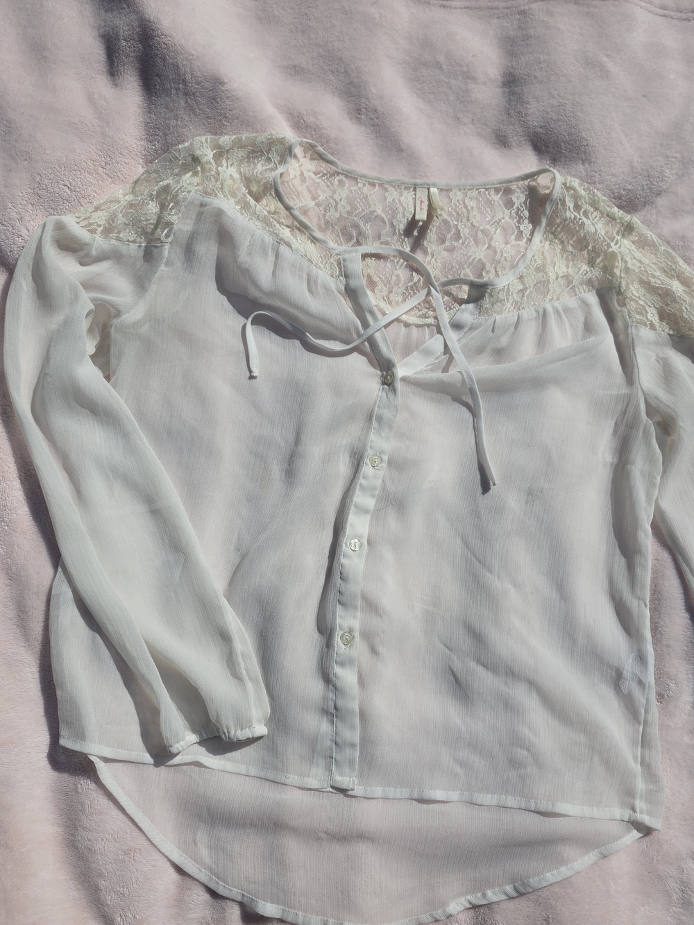 Women's Lace Yoke Button-Front Blouse - White